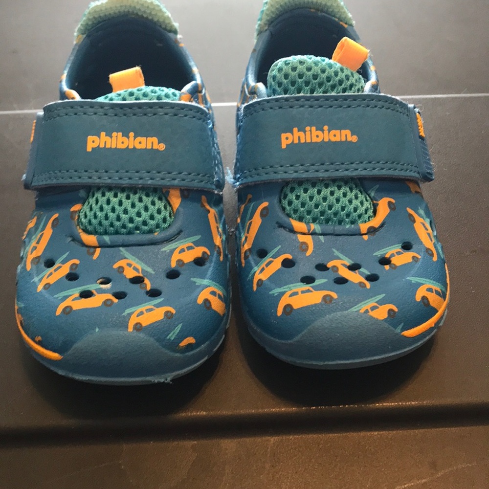 Stride Rite Phibian baby sandal size 5